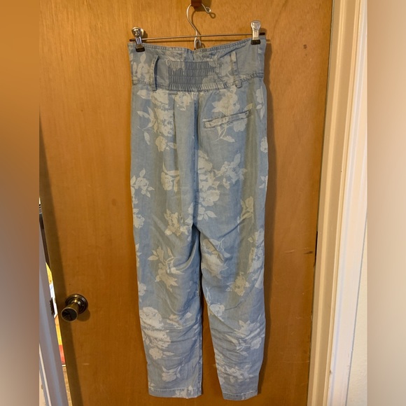 Urban Outfitters Ultra High Rise Botanical Jeans - Picture 3 of 7